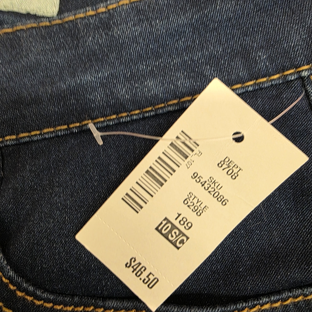 Aeropostale Dark Blue Women's Jeans NWT - Picture 2 of 7